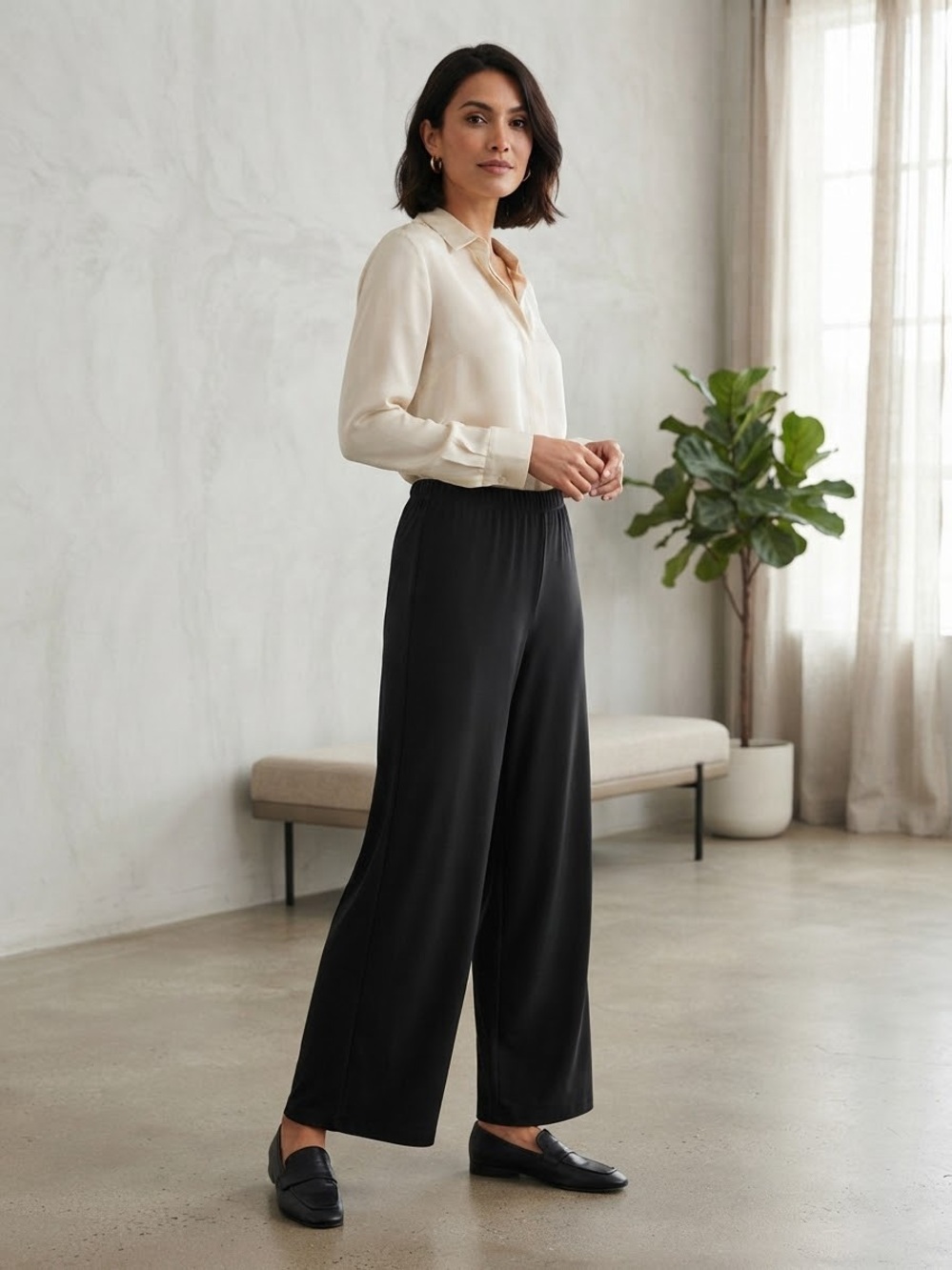 Victoria's Secret Black Pull-On Wide-Leg Dress Pant / Lounge Trousers